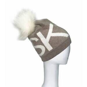 NEW LINDA RICHARDS women's ski hat in taupe